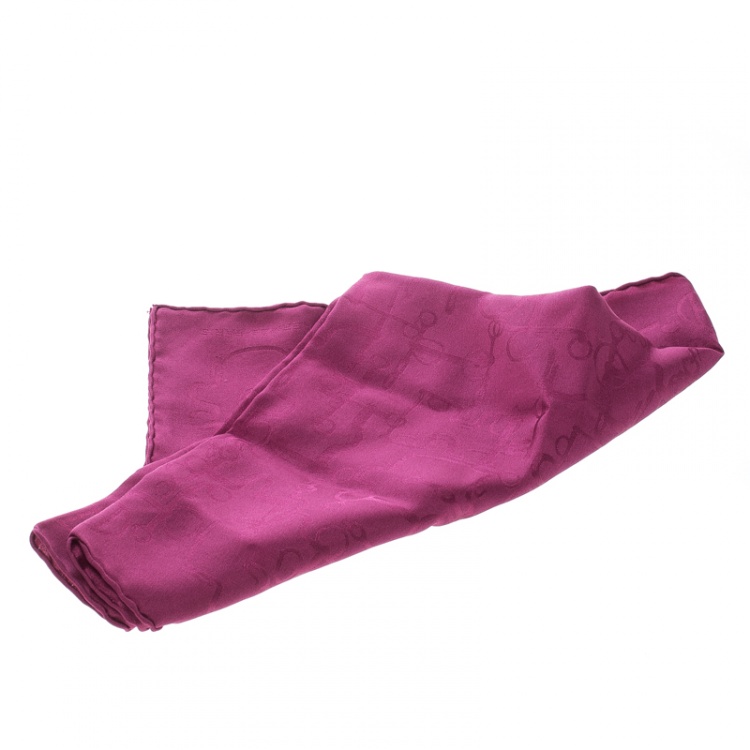 Pre Owned Hermes Magenta Pink Horsebit Pattern Silk Jacquard Pocket Square
