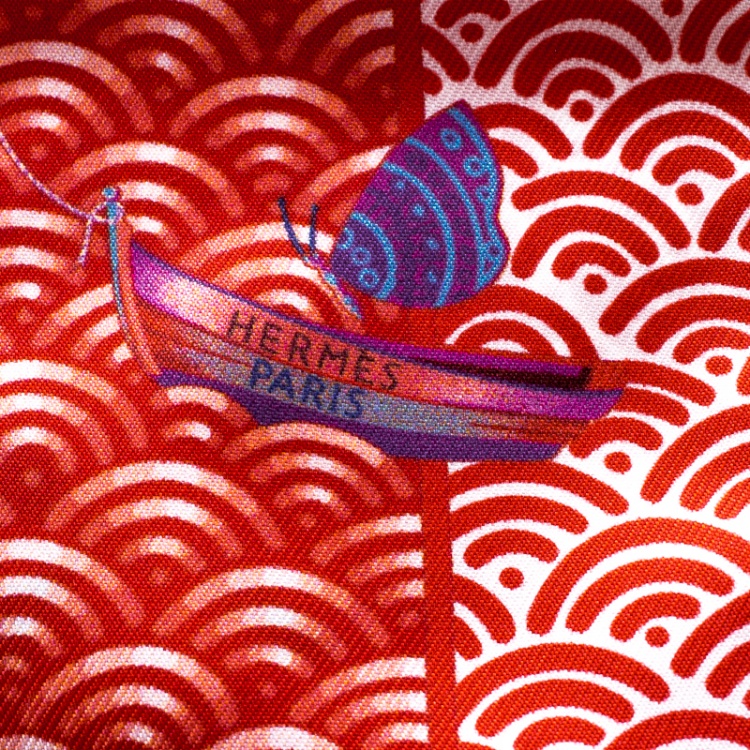 Pre Owned Hermes Red Bateau Fleuri Printed Silk Pocket Square