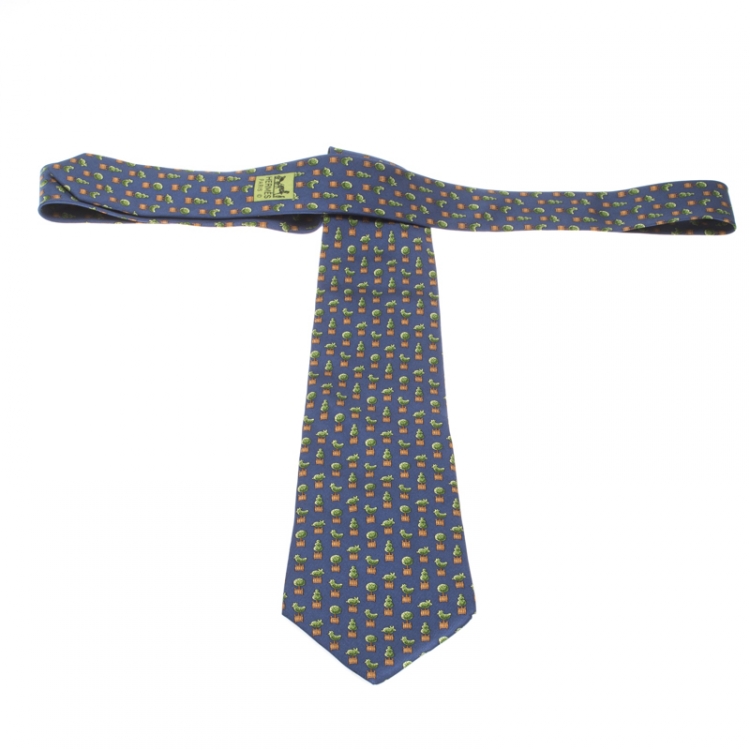 Pre Owned Hermes Navy Blue Whimsical Topiary Animal Printed Silk Traditional Tie