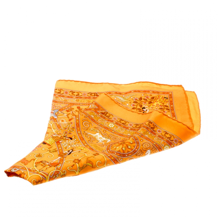 Pre Owned Hermes Orange Peuple Du Vent Printed Silk Pocket Square  