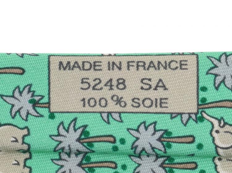 Pre Owned Hermes Light Green Silk Elephant Pattern Tie