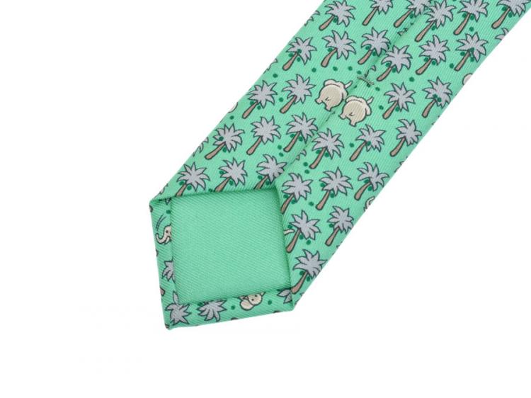 Pre Owned Hermes Light Green Silk Elephant Pattern Tie