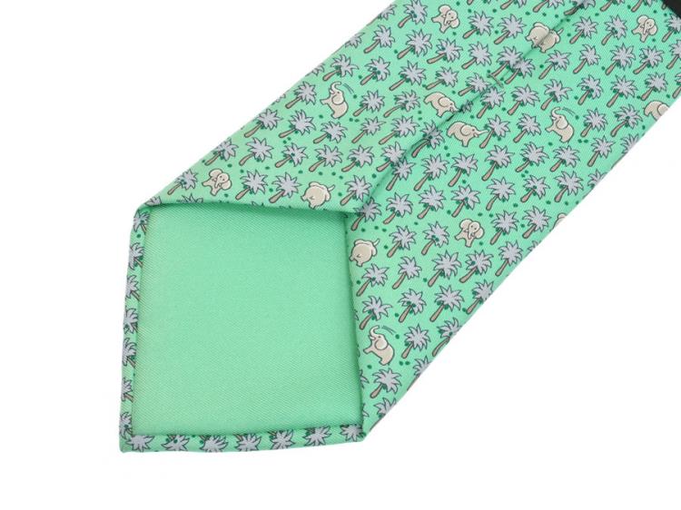 Pre Owned Hermes Light Green Silk Elephant Pattern Tie