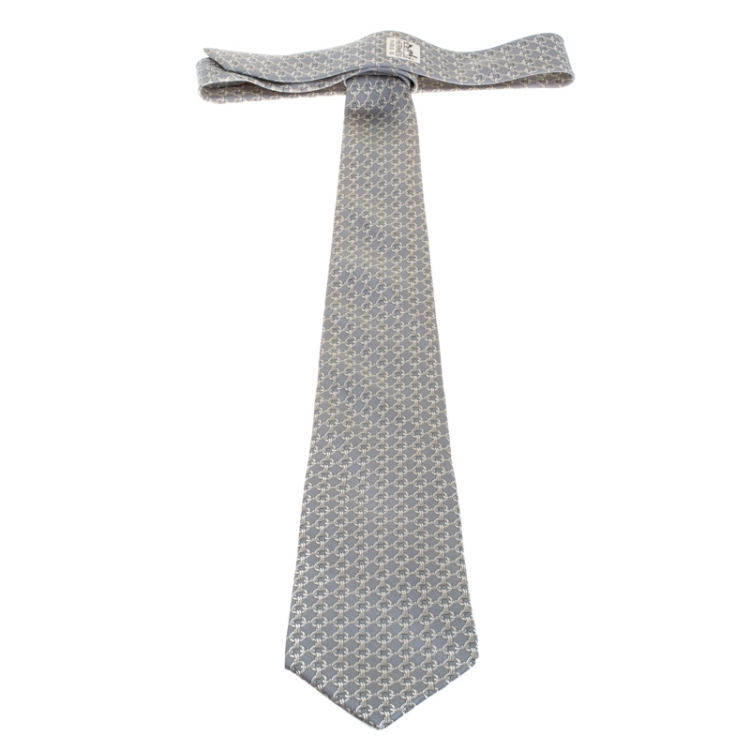 Pre Owned Hermès Pale Grey Chain Link Print Silk Twill Tie