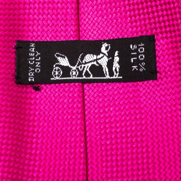Pre Owned Hermès Fuchsia Pink Nattée de Soie Tie 