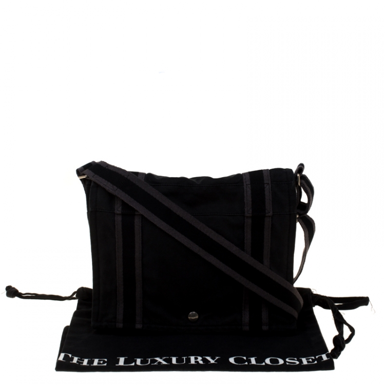 Pre Owned Hermes Black Canvas Fourre Tout Vassus Messenger Bag 