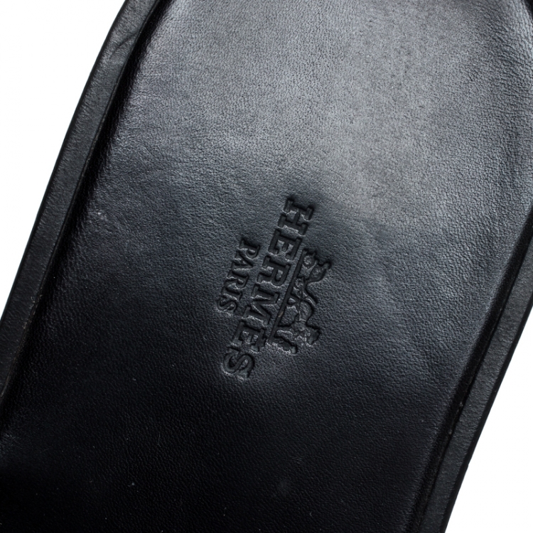 Pre Owned Hermes Black Leather Izmir Flat Slides Size 43