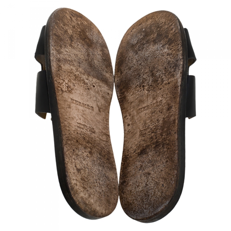 Pre Owned Hermes Black Leather Izmir Flat Slides Size 43