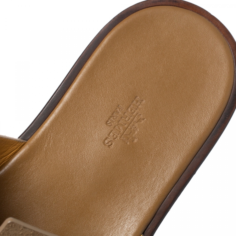 Pre Owned Hermes Beige Suede Izmir Sandals Size 43