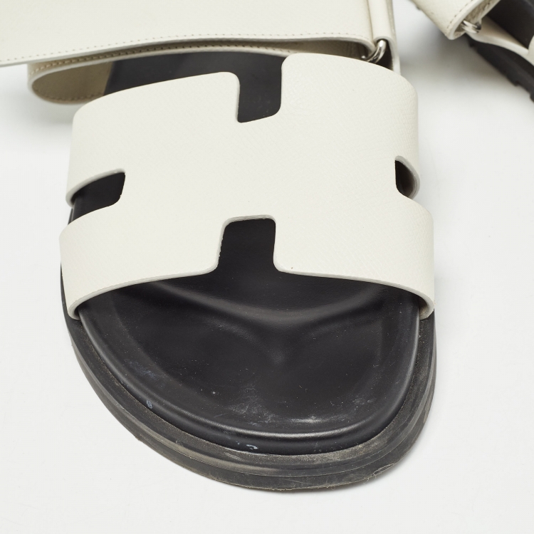 Pre Owned Hermes Off White Leather Chypre Sandals Size 43
