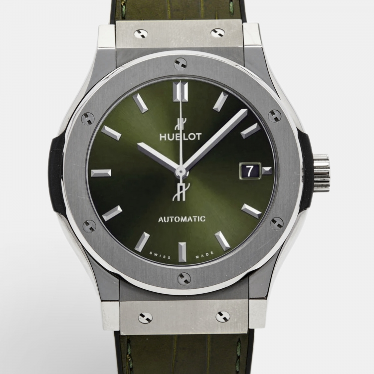 Pre Owned Hublot Green Titanium Alligator Rubber Classic Fusion 542.NX.8970.LR Men's Wristwatch 42 mm