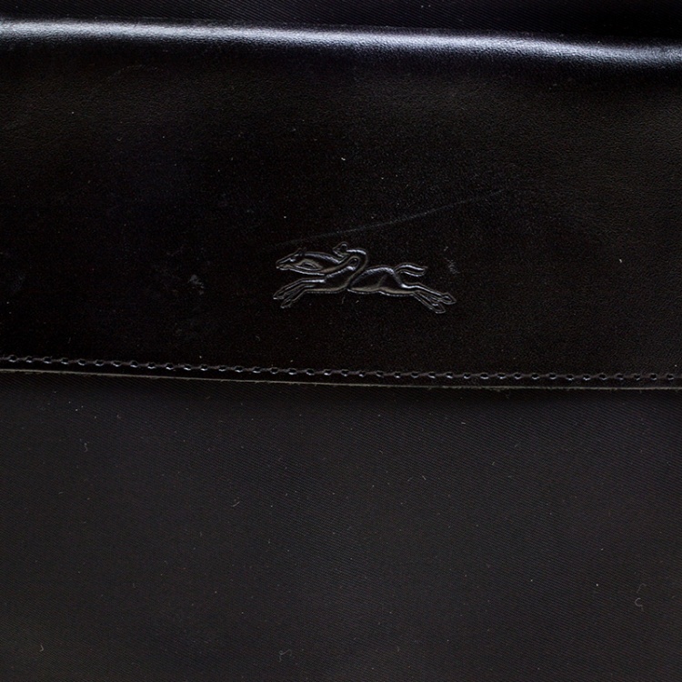 Pre Owned Longchamp Black Nylon Messenger Bag