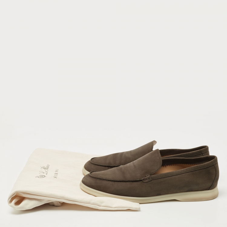 مملوكة مسبقًا Loro Piana Olive Green Nubuck Summer Walks Loafers Size 42