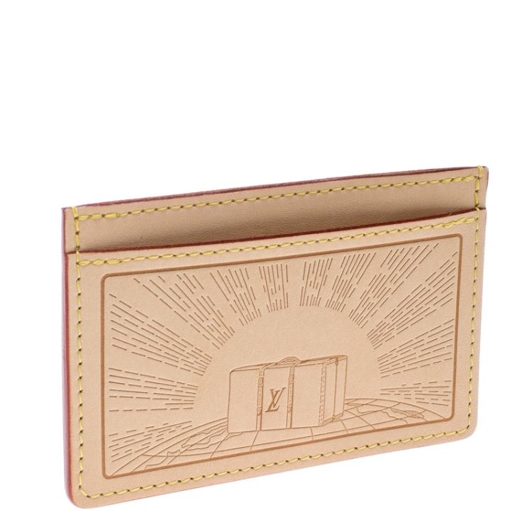 مملوكة مسبقًا Louis Vuitton Beige Leather Earth Trunks Card Holder 