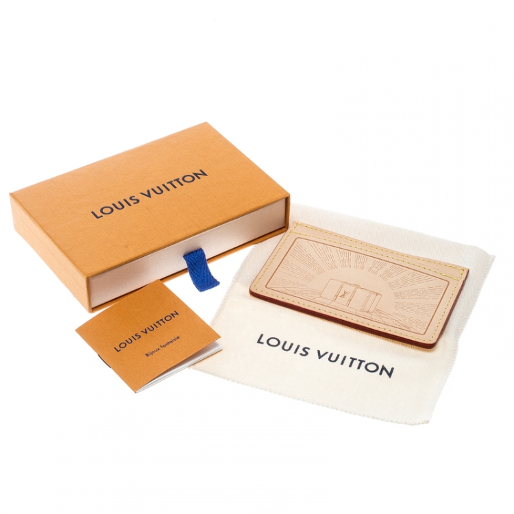مملوكة مسبقًا Louis Vuitton Beige Leather Earth Trunks Card Holder 
