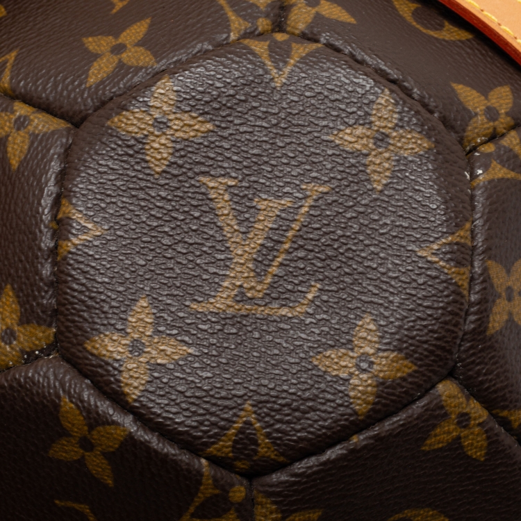 Pre Owned Louis Vuitton Monogram Canvas Limited Edition FIFA World Cup 98' Football and Holder