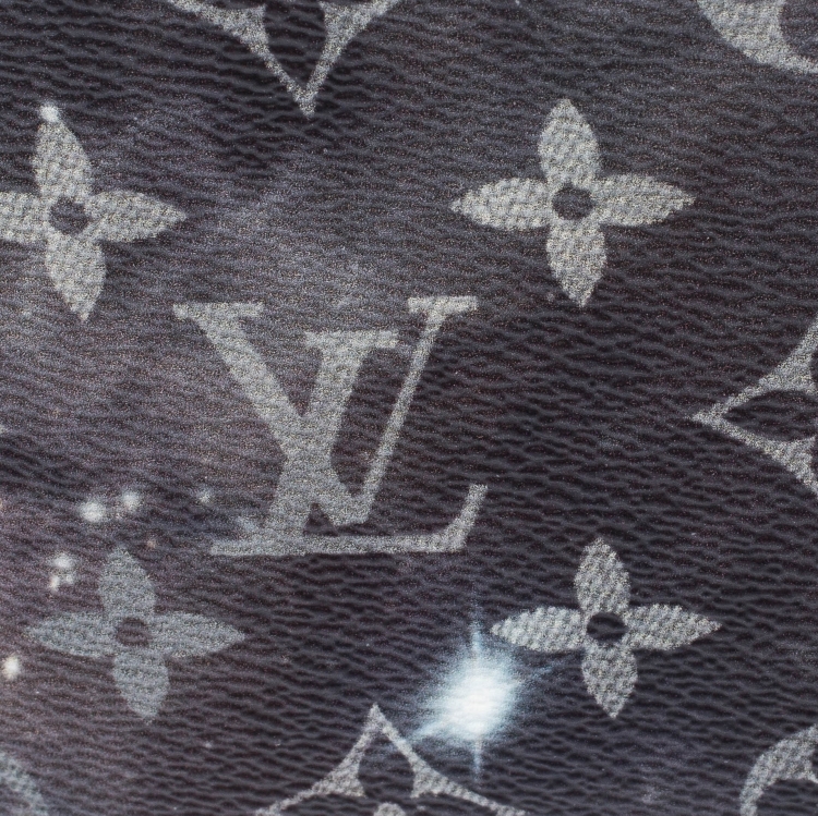 Pre Owned Louis Vuitton Grey Galaxy Monogram Canvas Multiple Bifold Wallet