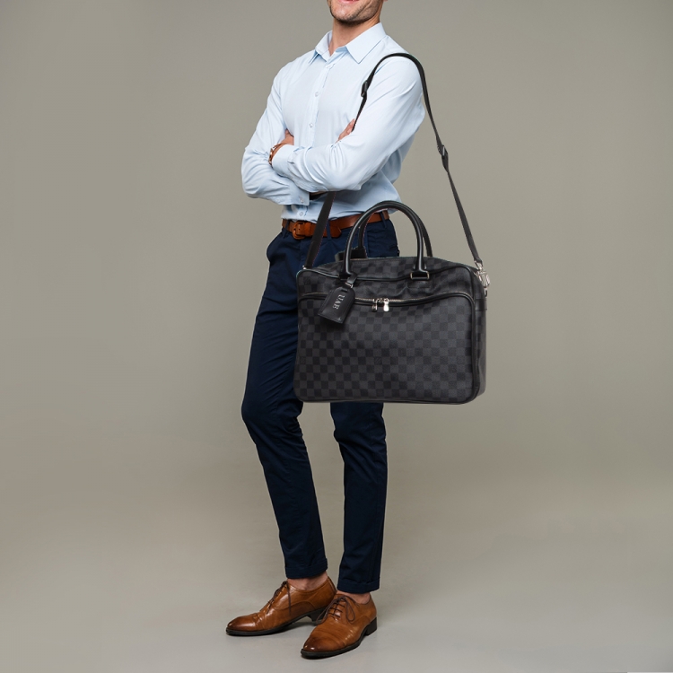 Pre Owned Louis Vuitton Damier Graphite Canvas Icare Laptop Bag