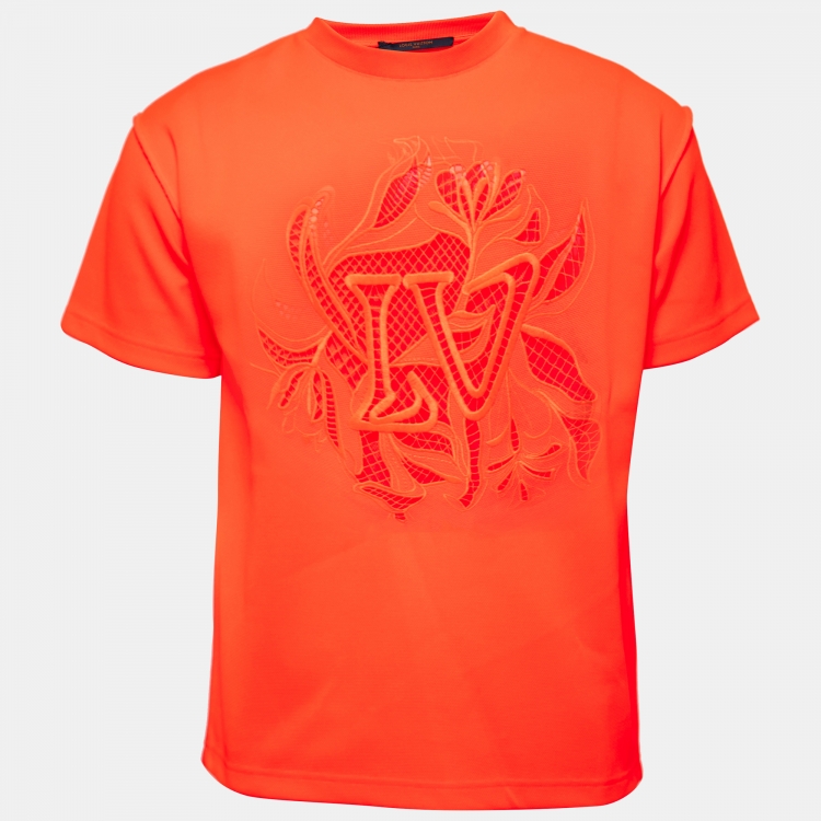 🍊LV Vegetal Lace 🍃 T-Shirt from #LVMenSS20. It sure is orange. .  #lvmensrtw #lvmenrtw #lvmenstshirt #lvmentshirt #louisvuittonmen…