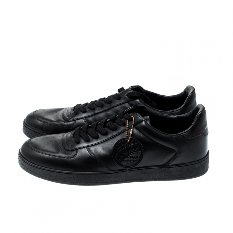 مملوكة مسبقًا Louis Vuitton Black Leather Rivoli Sneakers Size 44