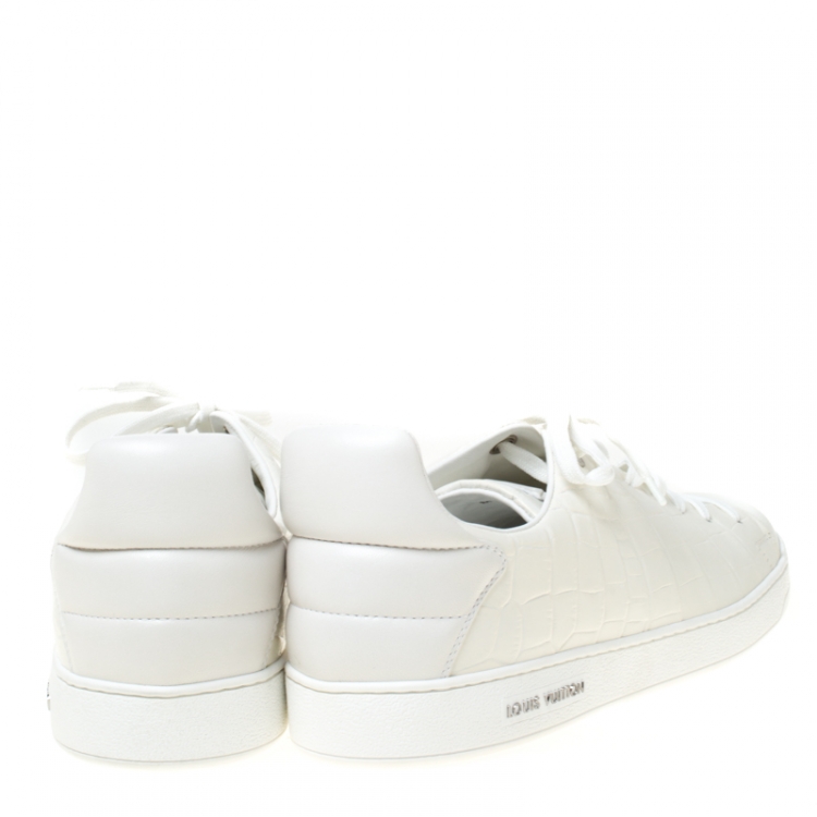 مملوكة مسبقًا Louis Vuitton White Croc Embossed Leather Front Row Lace Up Sneakers Size 44.5