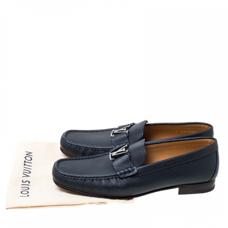 مملوكة مسبقًا Louis Vuitton Oxford Blue Leather Monte Carlo Loafers Size 43