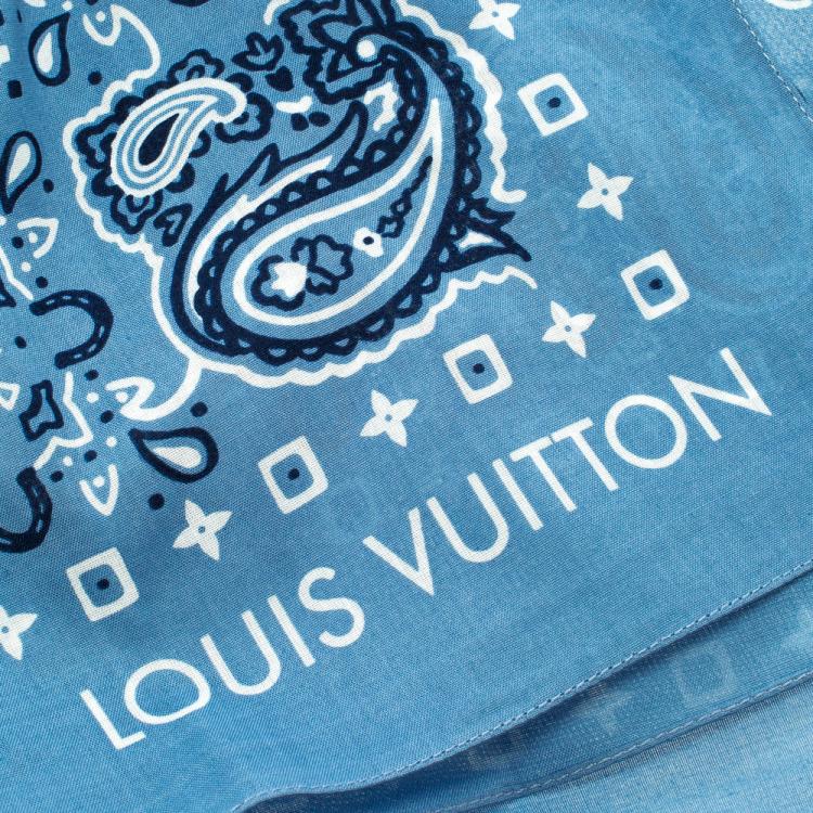 Pre Owned Louis Vuitton Blue Paisley Print Cotton On the Road Bandana Scarf