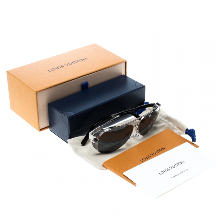Pre Owned Louis Vuitton Silver/ Grey Z0982W Skyline Glacier Aviator Sunglasses