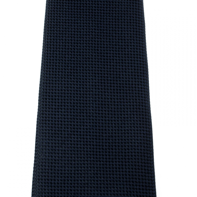 مملوكة مسبقًا Louis Vuitton Navy Blue Geometric Pattern Silk Woven Classic Tie