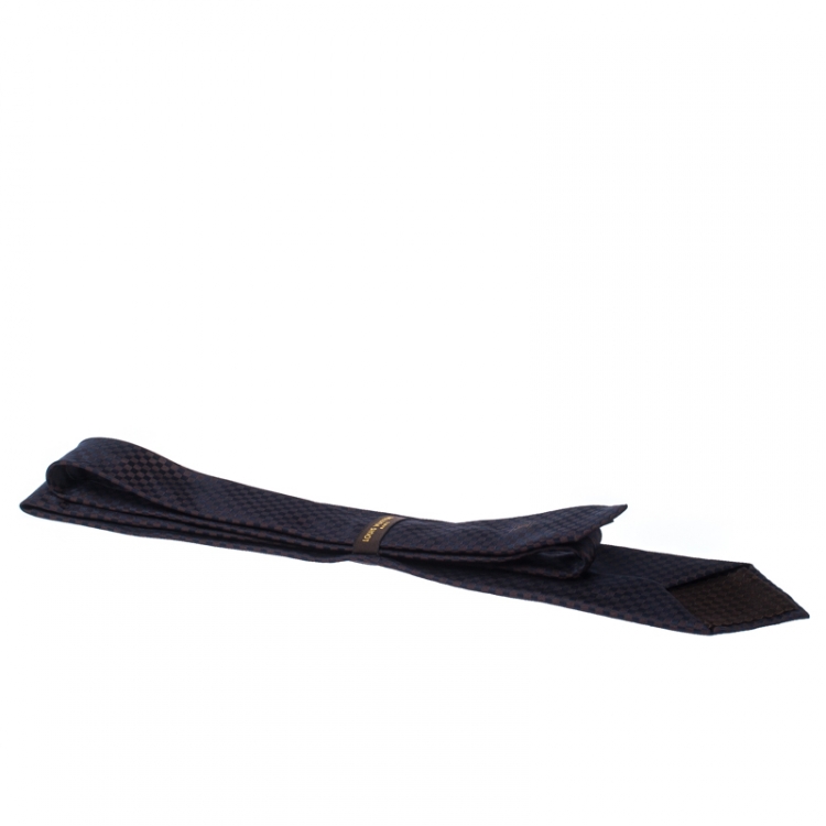 مملوكة مسبقًا Louis Vuitton Navy Blue Petit Damier Pattern Jacquard Silk Classic Tie
