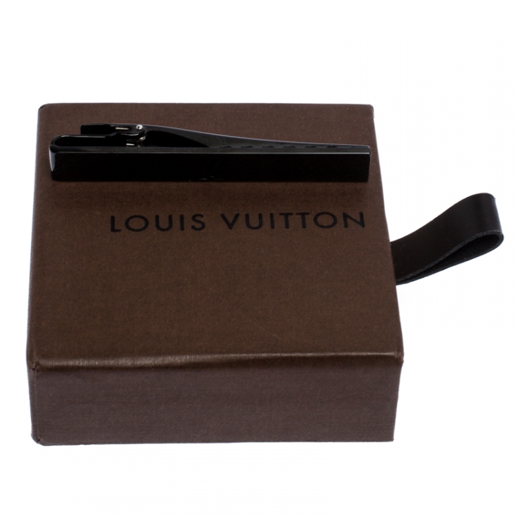 Pre Owned Louis Vuitton Champs Elysées Textured Black Tone Tie Bar