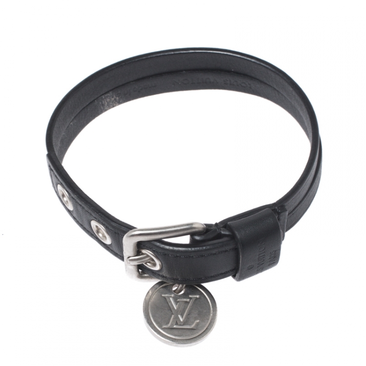 Pre Owned Louis Vuitton Black Leather In Step Bracelet 19 cm