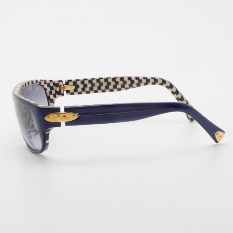 مملوكة مسبقًا Louis Vuitton Blue Checkered Sunglasses
