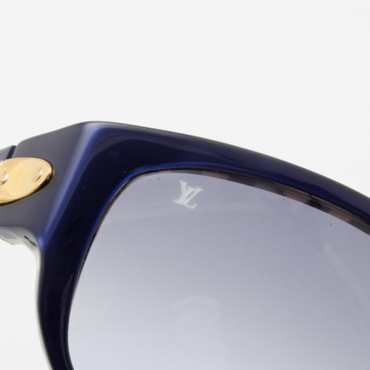 مملوكة مسبقًا Louis Vuitton Blue Checkered Sunglasses