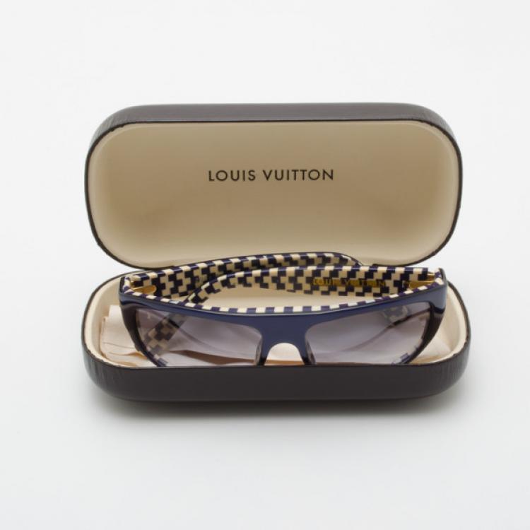 مملوكة مسبقًا Louis Vuitton Blue Checkered Sunglasses