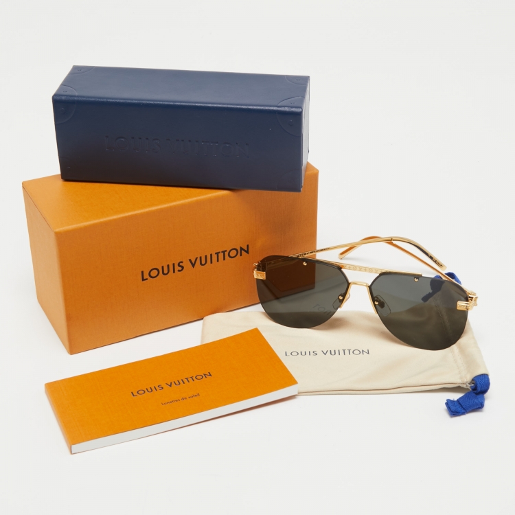 مملوكة مسبقًا Louis Vuitton Black Z1261LW Aviator Ash Sunglasses
