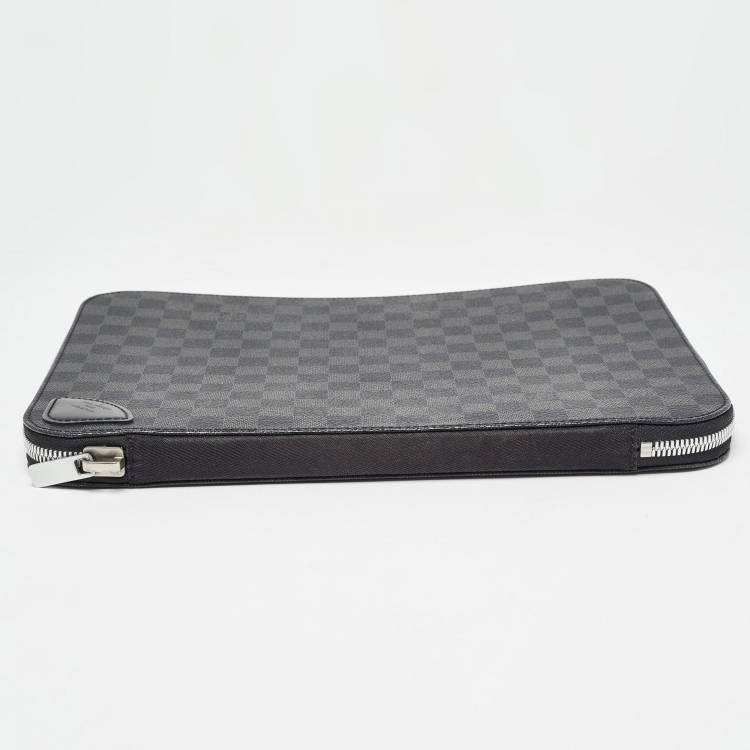 Pre Owned Louis Vuitton Damier Graphite Canvas 13" Laptop Sleeve