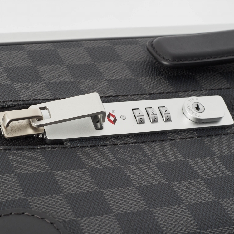 Pre Owned Louis Vuitton Damier Graphite Canvas Horizon 55 Suitcase