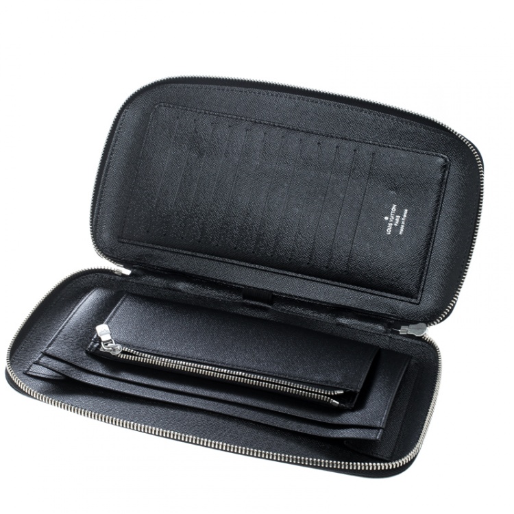 Pre Owned Louis Vuitton Black Taiga Leather Geode Organizer Clutch