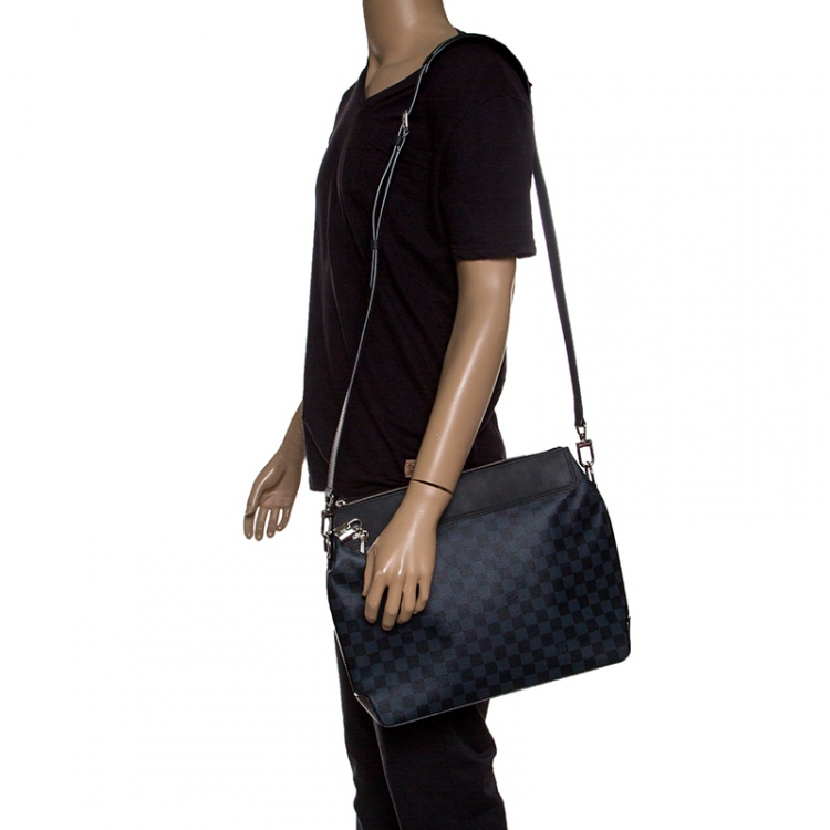 Louis Vuitton Damier Cobalt Canvas Greenwich Messenger Bag Louis Vuitton