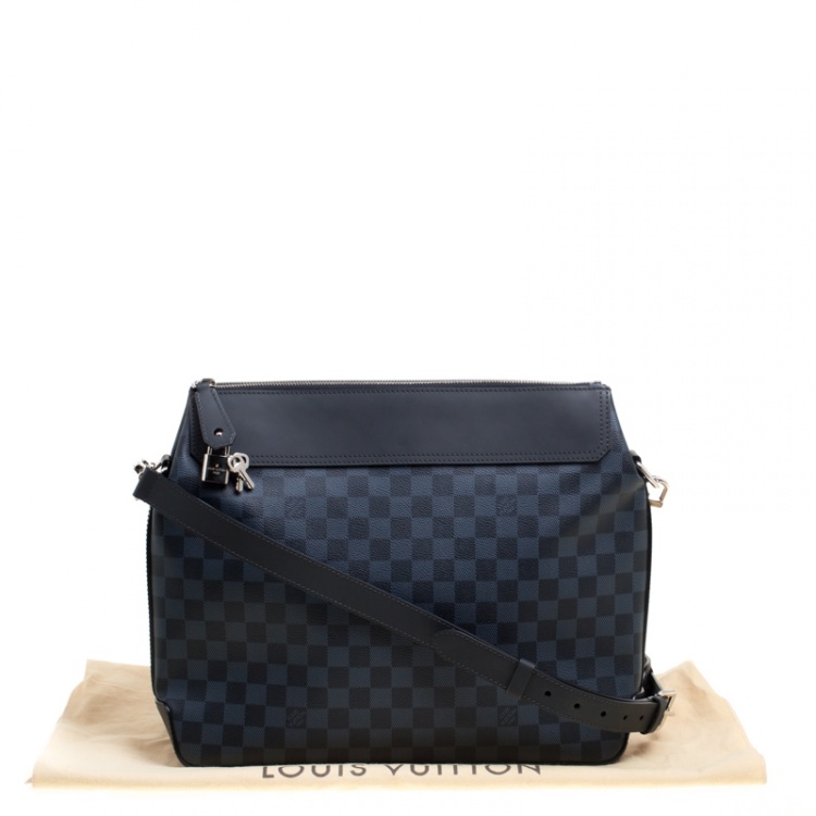 Pre Owned Louis Vuitton Damier Cobalt Canvas Greenwich Messenger Bag
