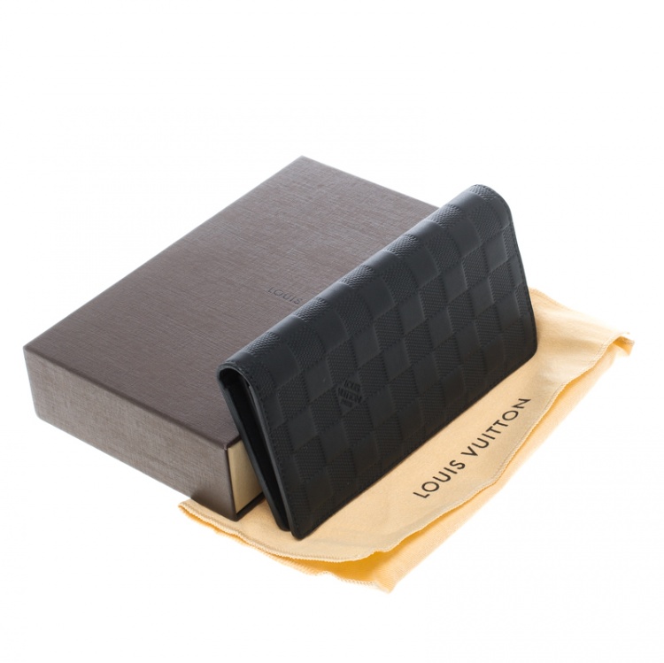 مملوكة مسبقًا Louis Vuitton Black Damier Infini Leather Brazza Wallet