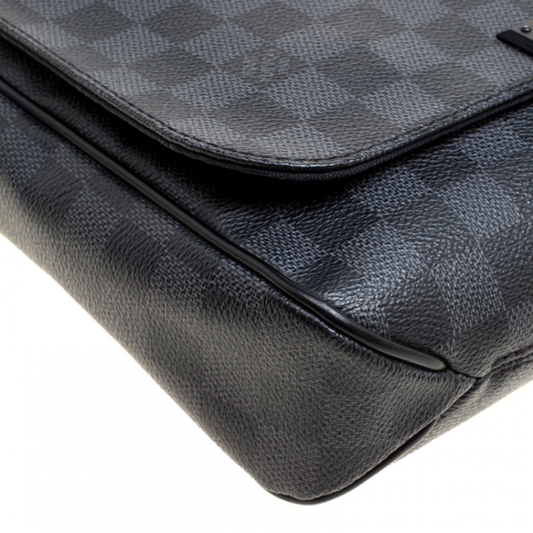 Pre Owned Louis Vuitton Damier Graphite Canvas District PM Bag