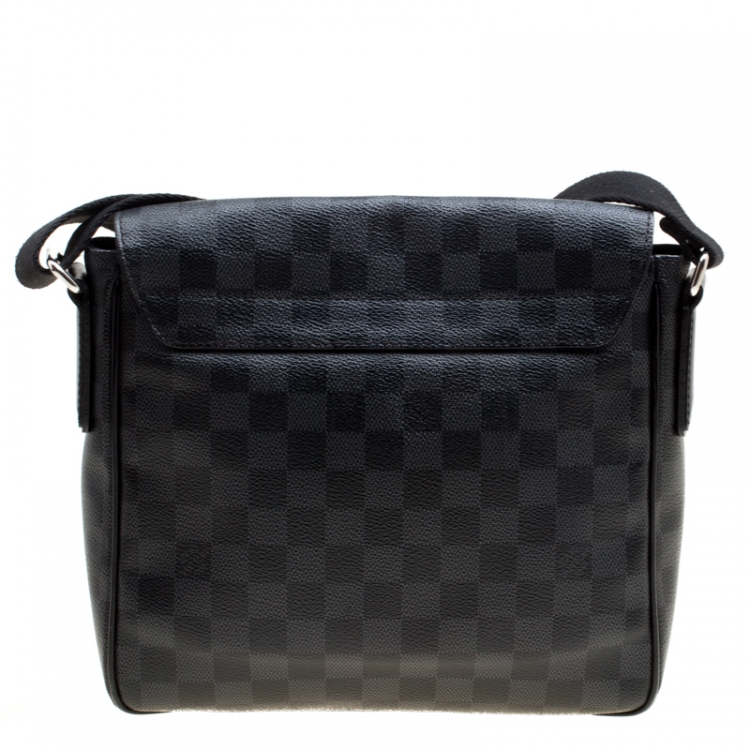 Pre Owned Louis Vuitton Damier Graphite Canvas District PM Bag