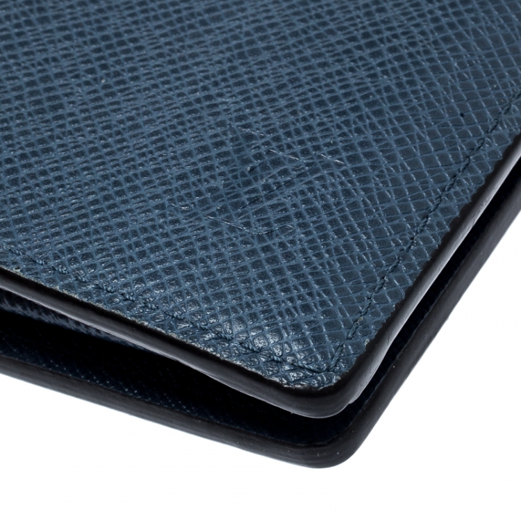 Pre Owned Louis Vuitton Blue Taiga Leather Brazza Wallet