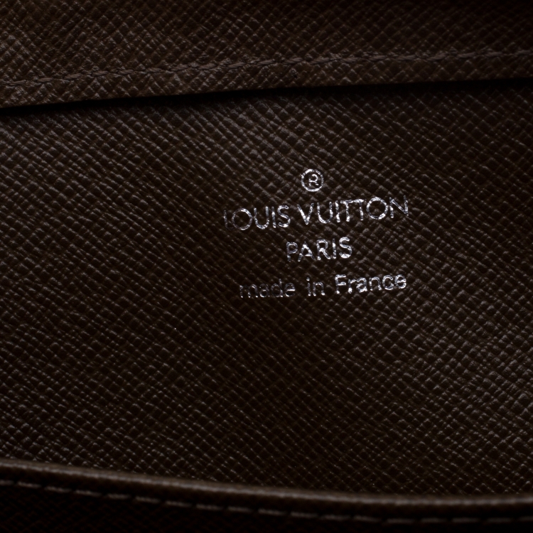 Pre Owned Louis Vuitton Terre Taiga Leather Pochette Baikal Clutch