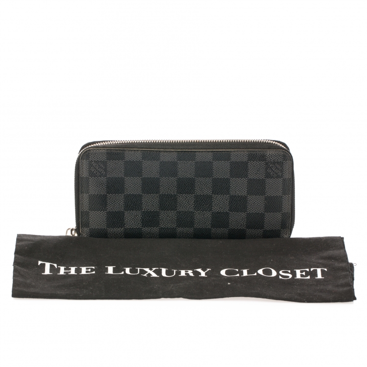 Pre Owned Louis Vuitton Damier Graphite Canvas Vertical Zippy Wallet