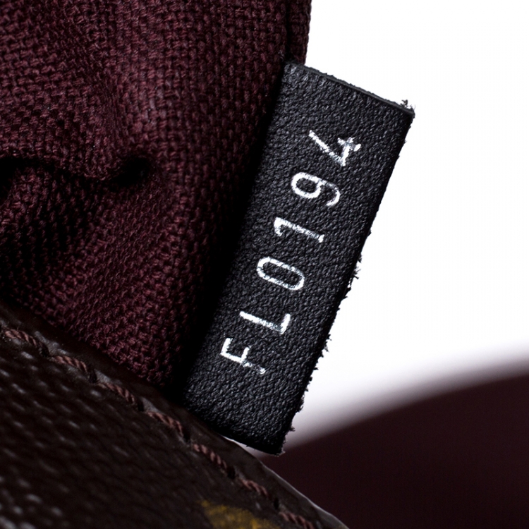 Pre Owned Louis Vuitton Monogram Canvas District PM Bag