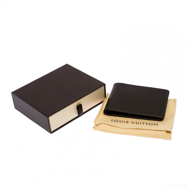 Pre Owned Louis Vuitton Brown Taiga Leather Multiple Wallet