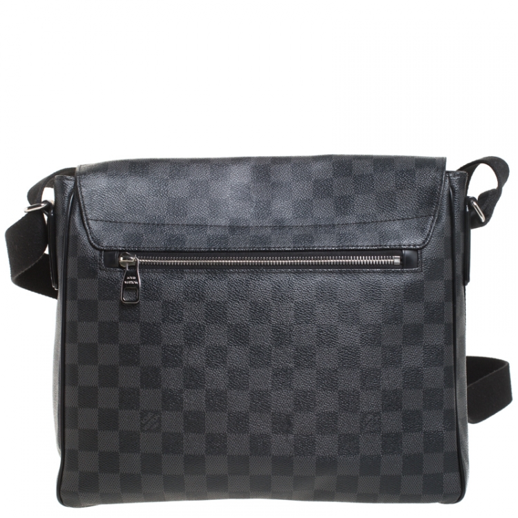 Pre Owned Louis Vuitton Damier Graphite Canvas District MM Bag